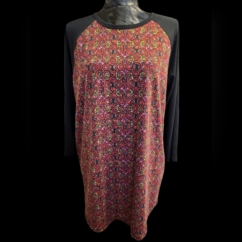 Lularoe XL Randy style baseball style sleeve - Picture 8 of 10